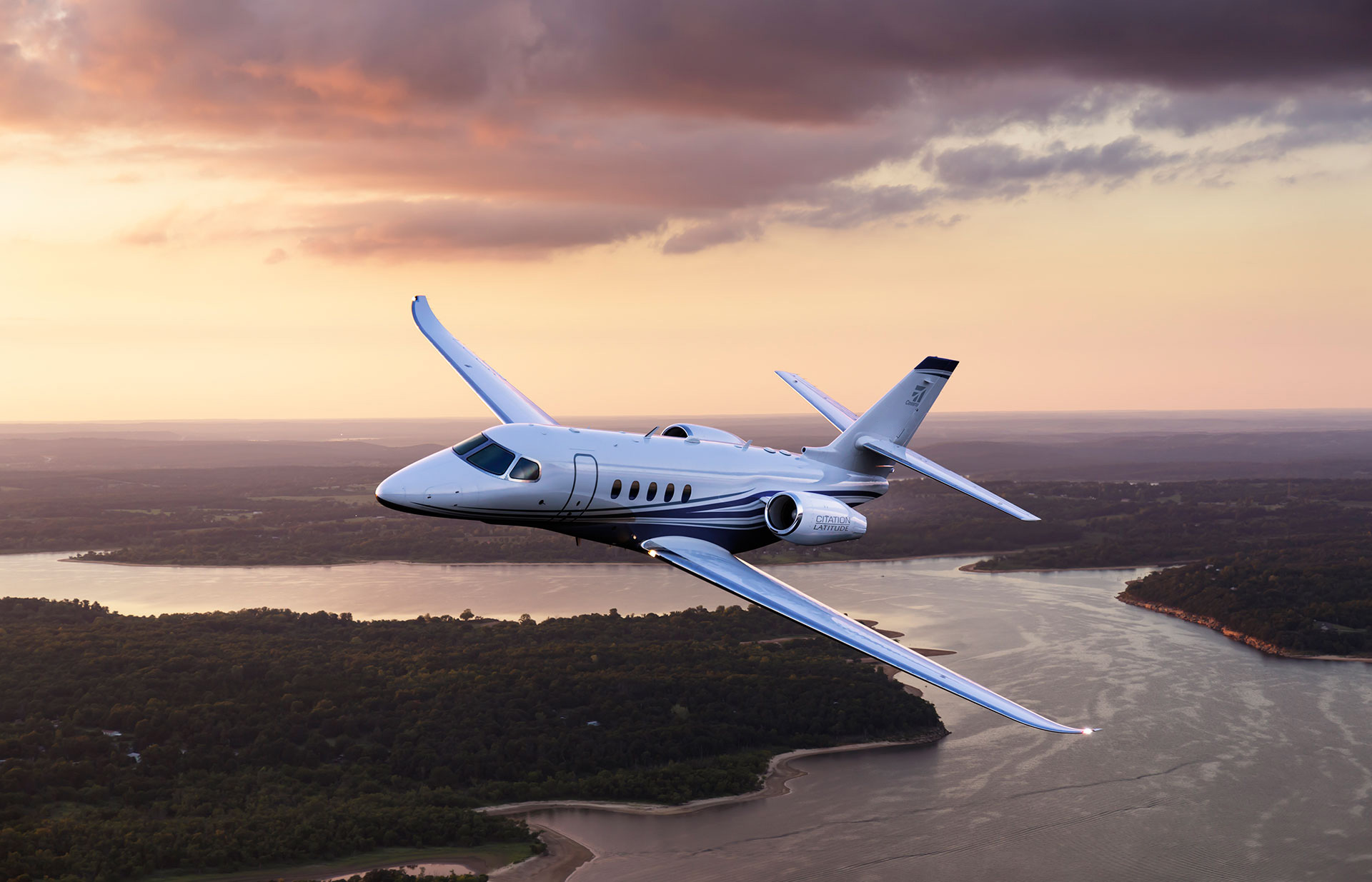 Cessna Latitude